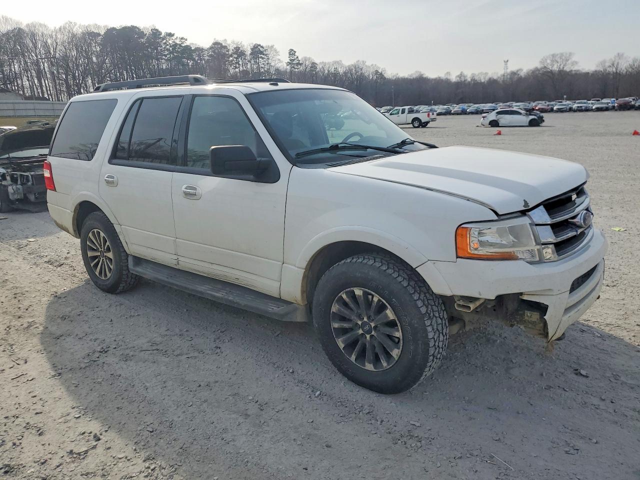 2017 Ford Expedition Xlt - Image 4