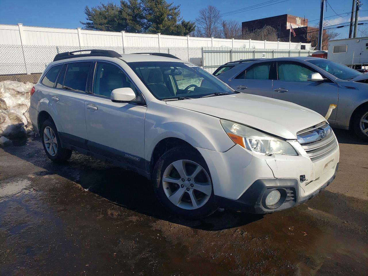 2013 Subaru Outback 2.5I Premium - Фото 4