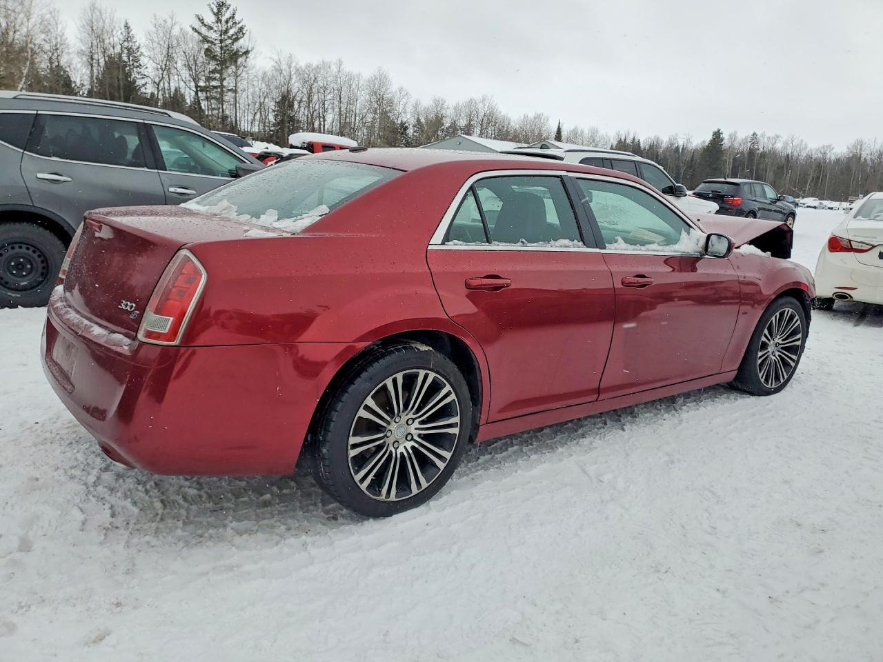 2013 Chrysler 300 S - Image 3