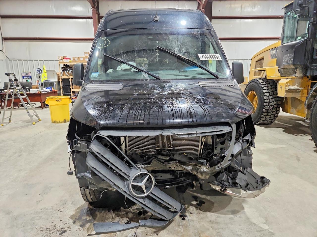 2022 Mercedes Benz Sprinter Delivery Van - Image 5