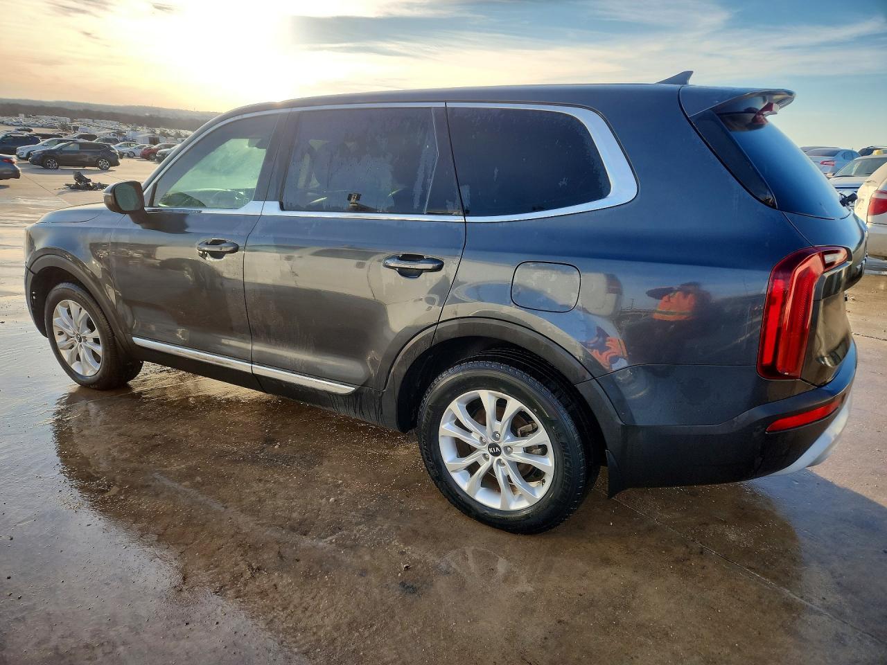 2020 Kia Telluride Lx - Фото 2