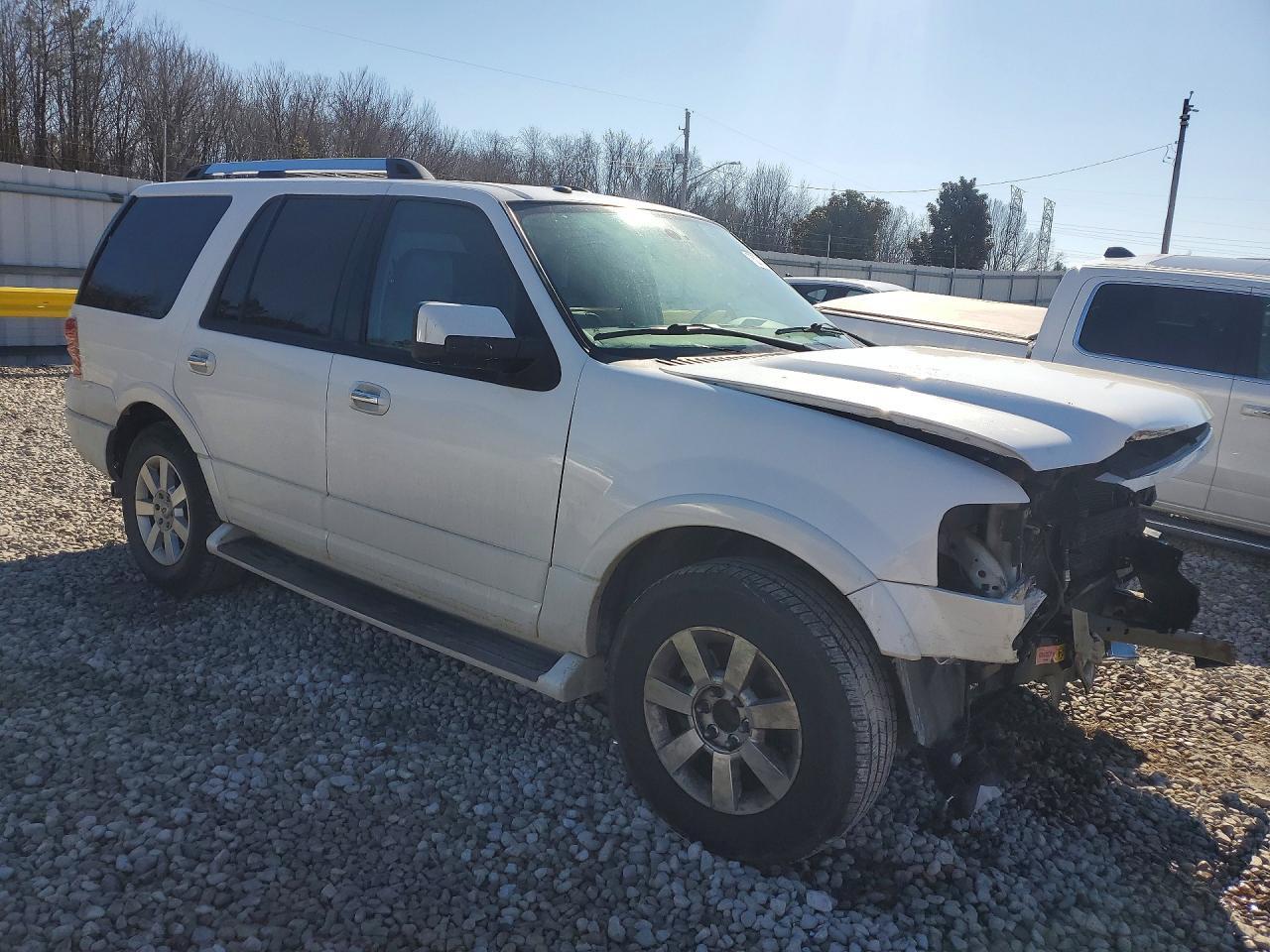 2010 Ford Expedition Limited - Image 4
