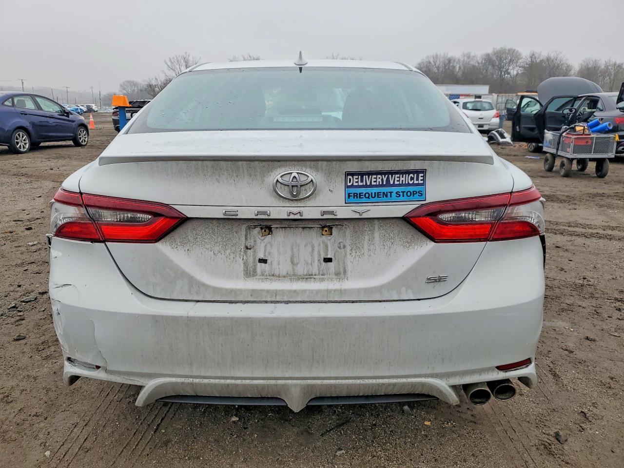 2023 Toyota Camry Se - Фото 6