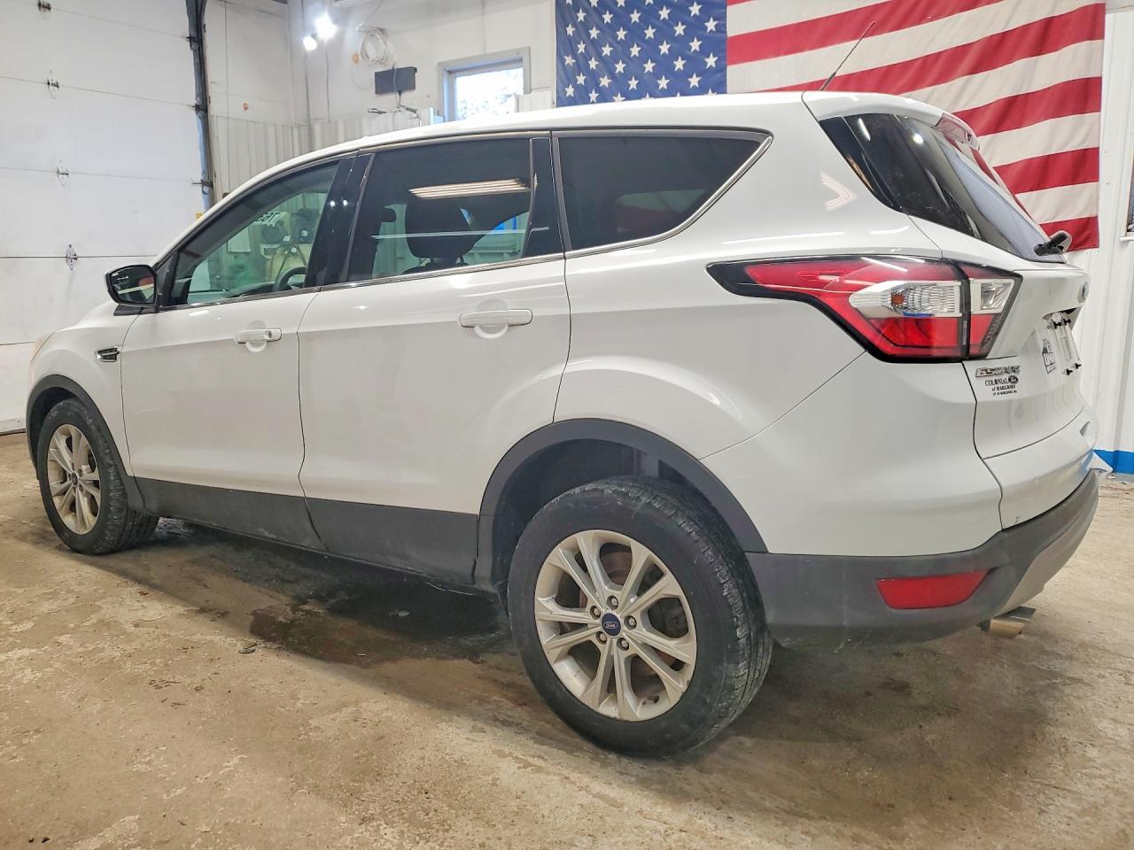 2017 Ford Escape Se - Image 2