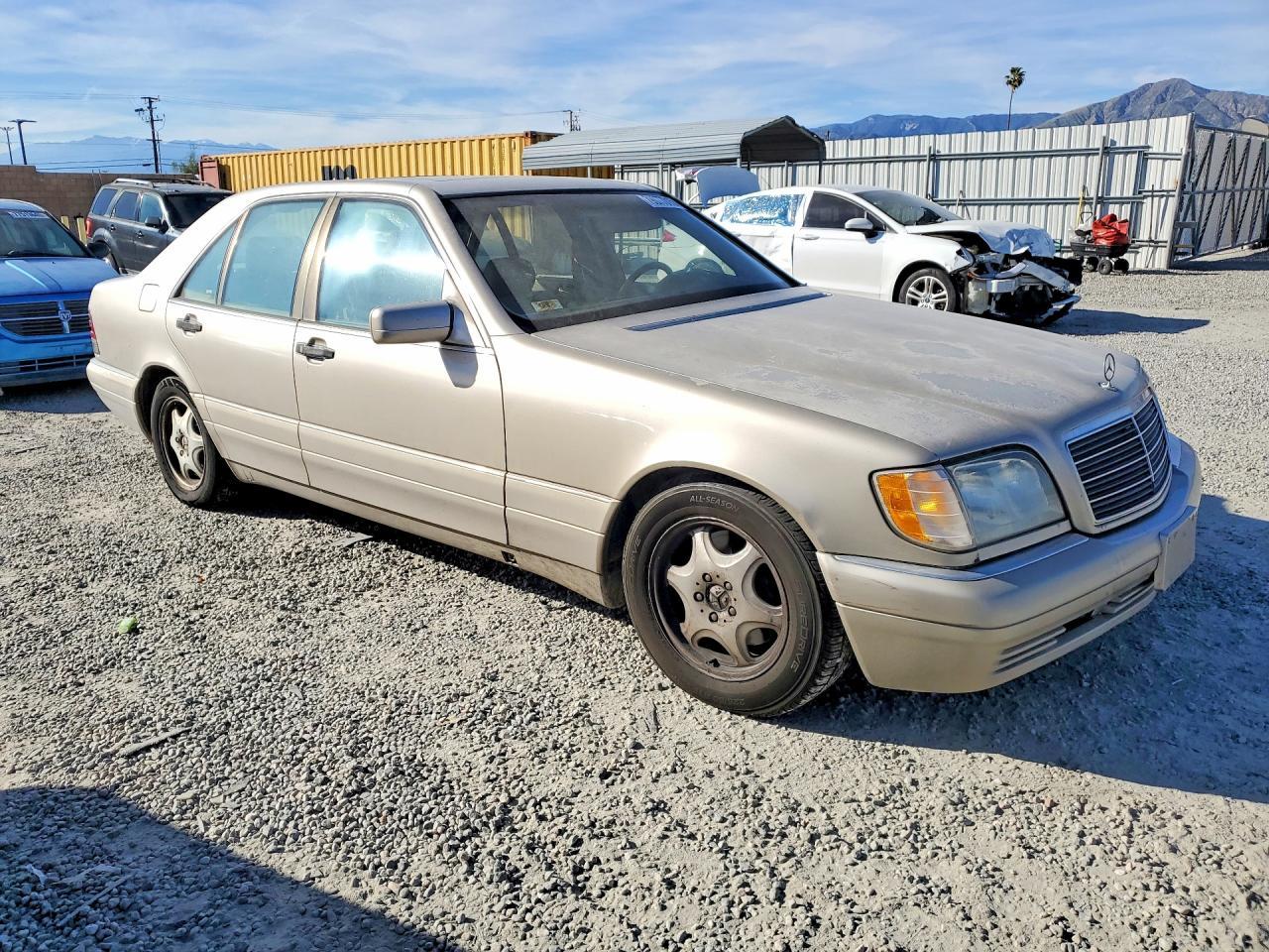 1998 Mercedes-Benz S 320W - Фото 4