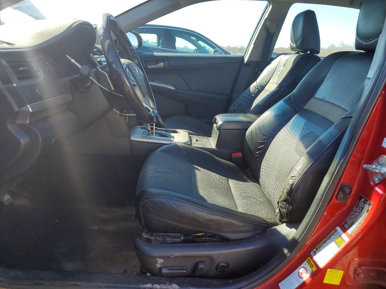 2013 Toyota Camry L - Фото 7