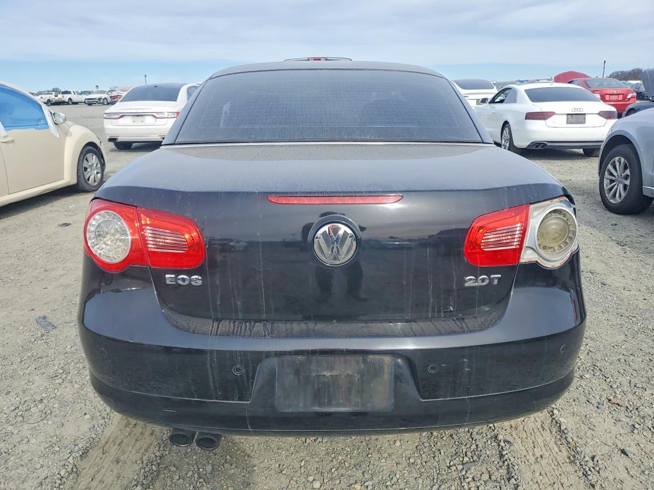 2007 Volkswagen Eos 2.0T Luxury - Фото 6