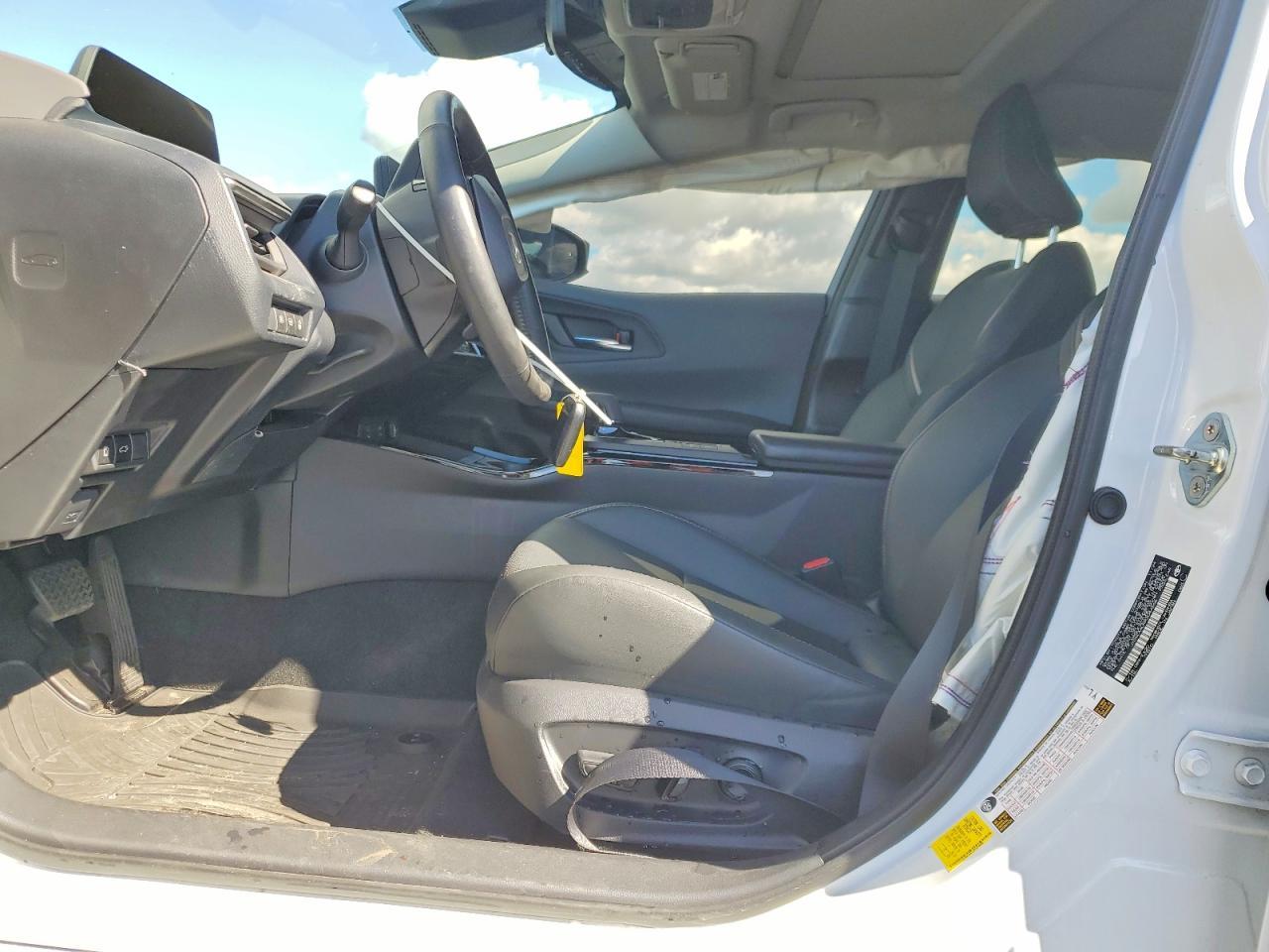 2024 Toyota Prius Limited - Image 7