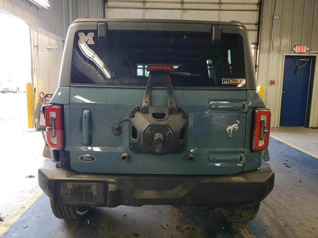 2022 Ford Bronco Base - Image 6
