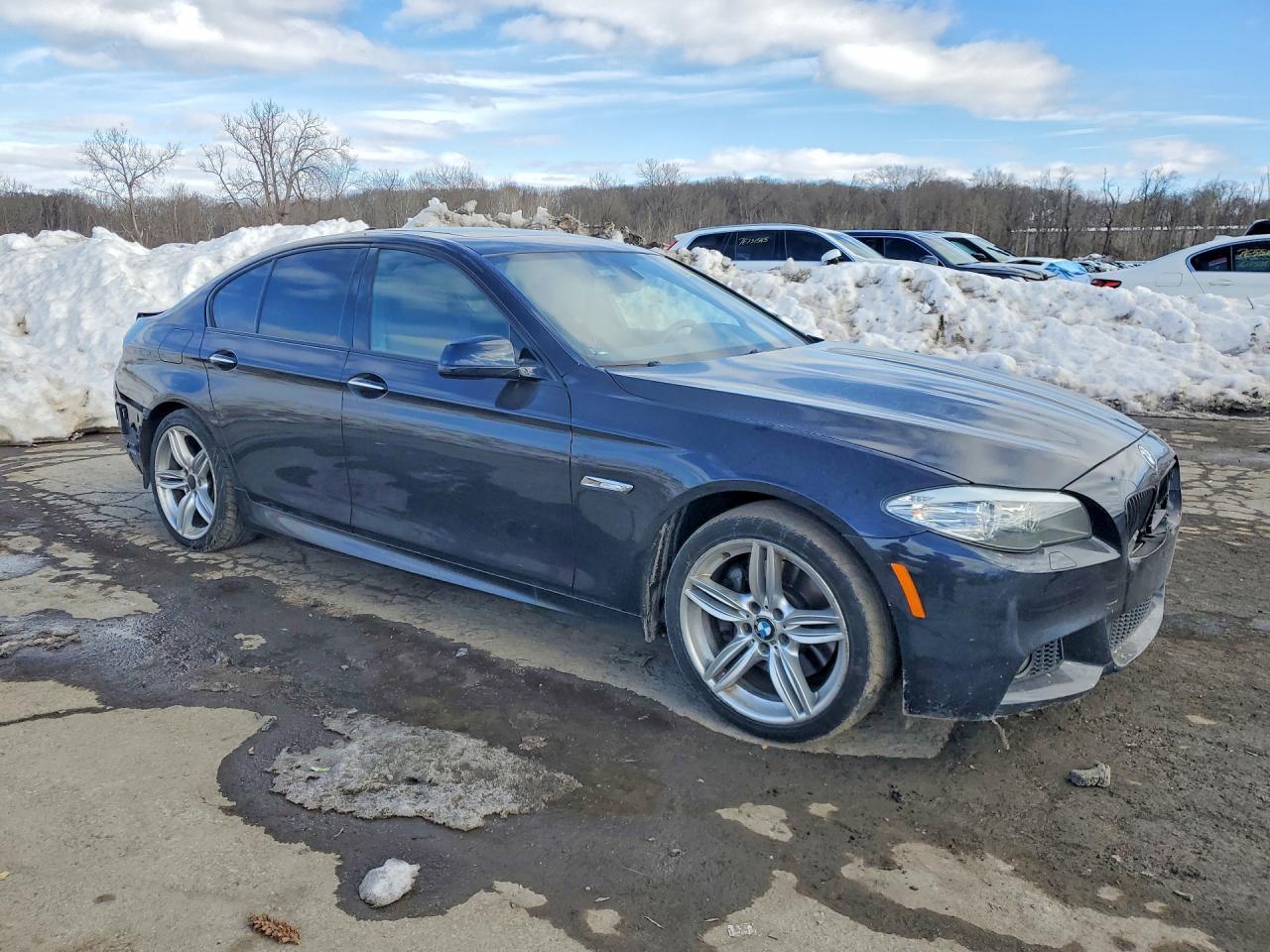 2013 BMW 535 Xi - Image 4