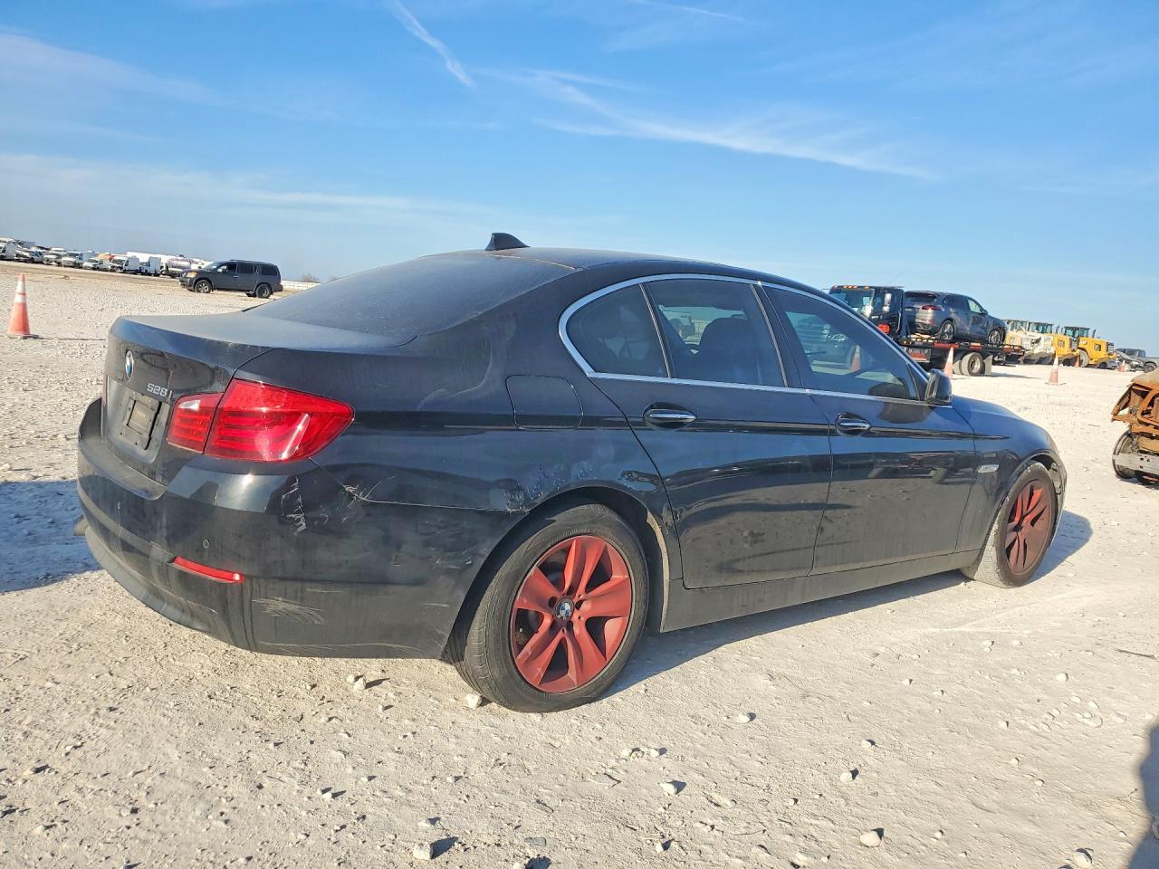 2011 BMW 528 I - Фото 3
