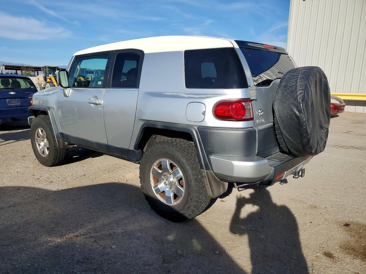 2007 Toyota Fj Cruiser Base - Фото 2