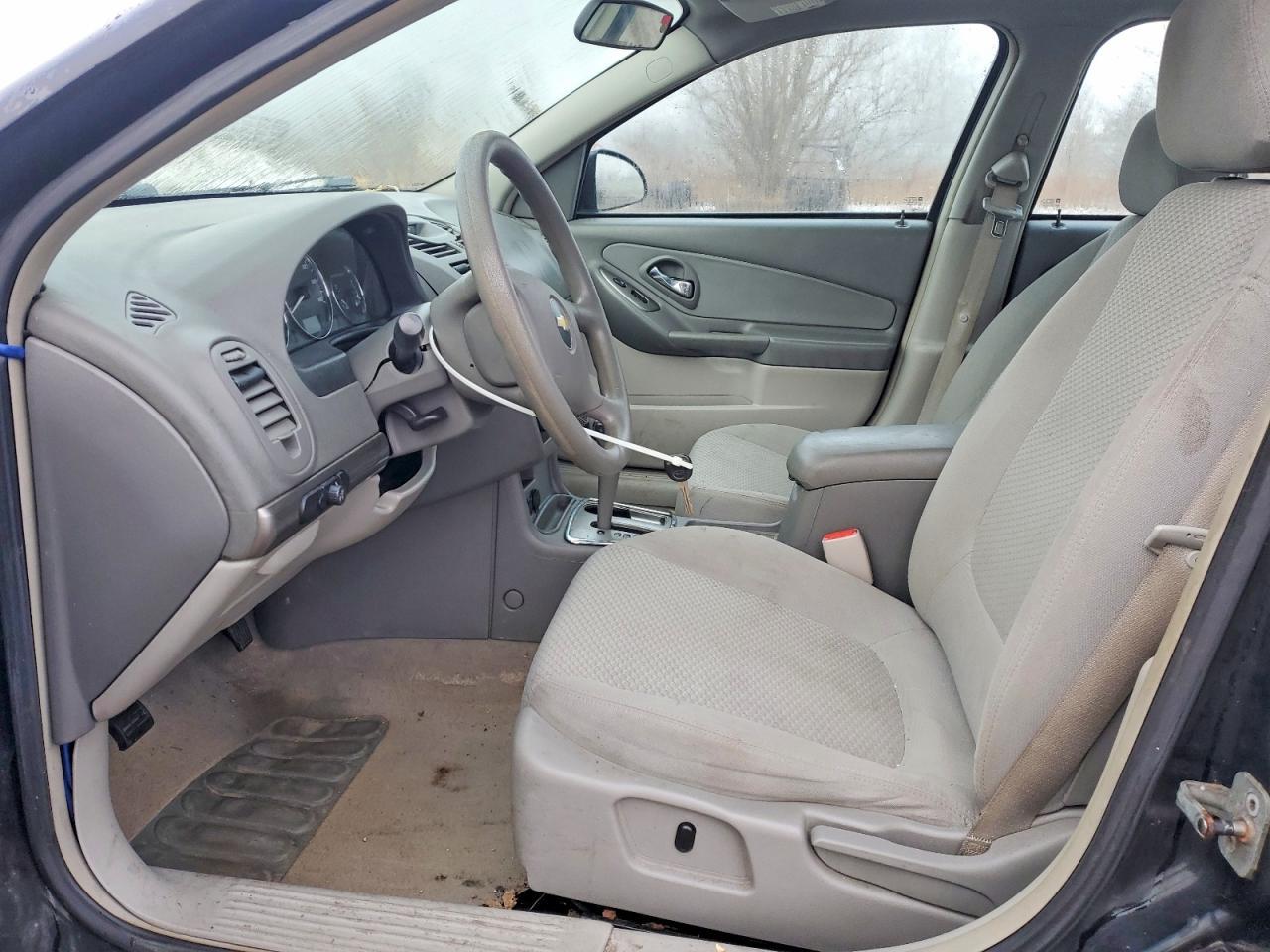 2007 Chev Malibu - Фото 7