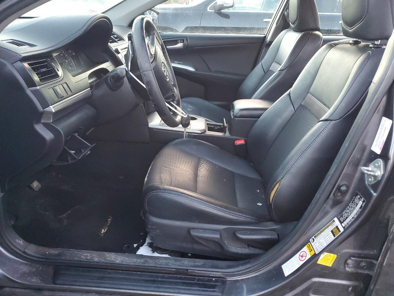2014 Toyota Camry L - Фото 7