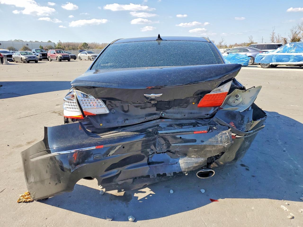 2011 Hyundai Genesis 4.6L - Фото 6