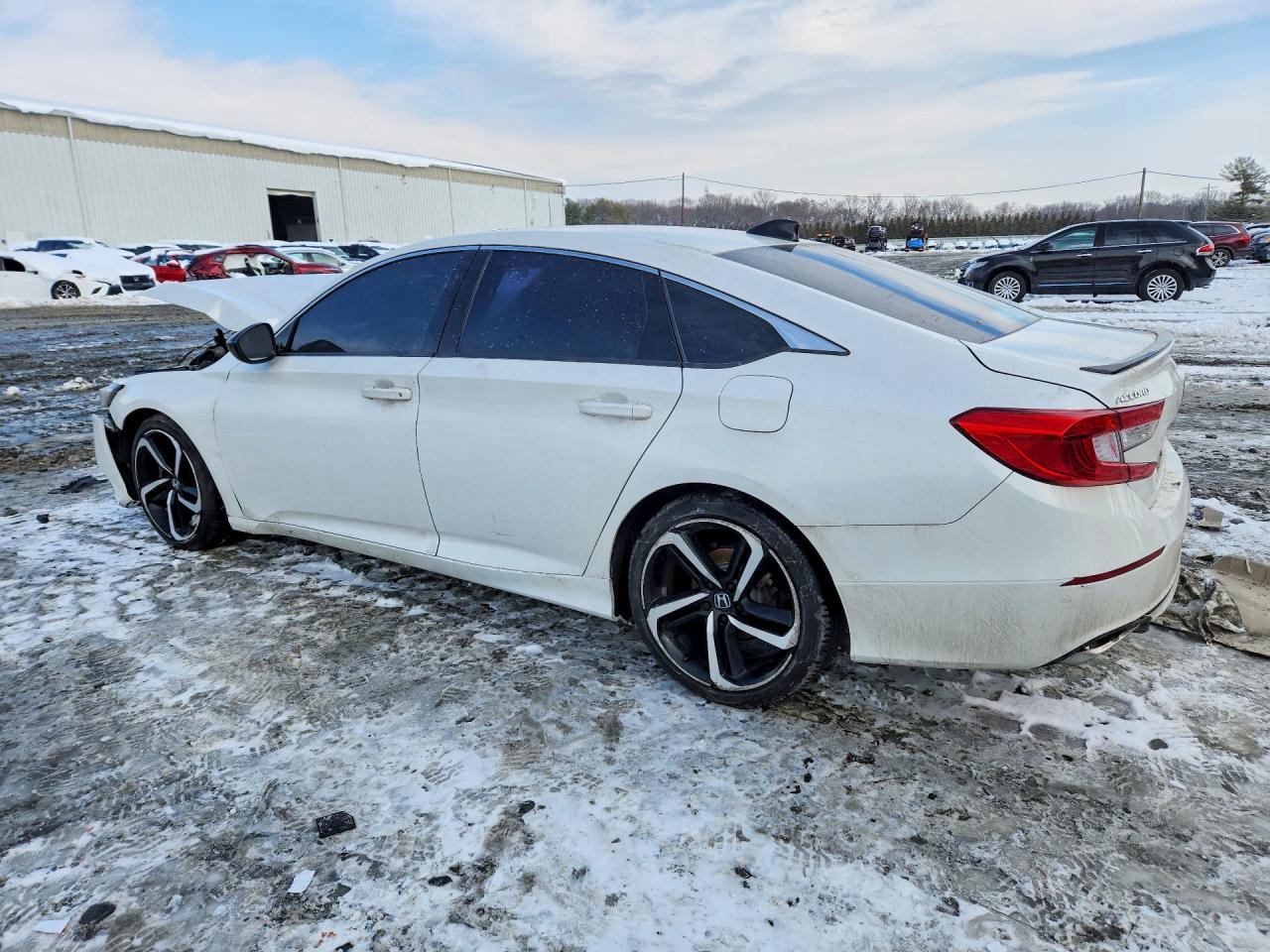 2022 Honda Accord Sport - Фото 2