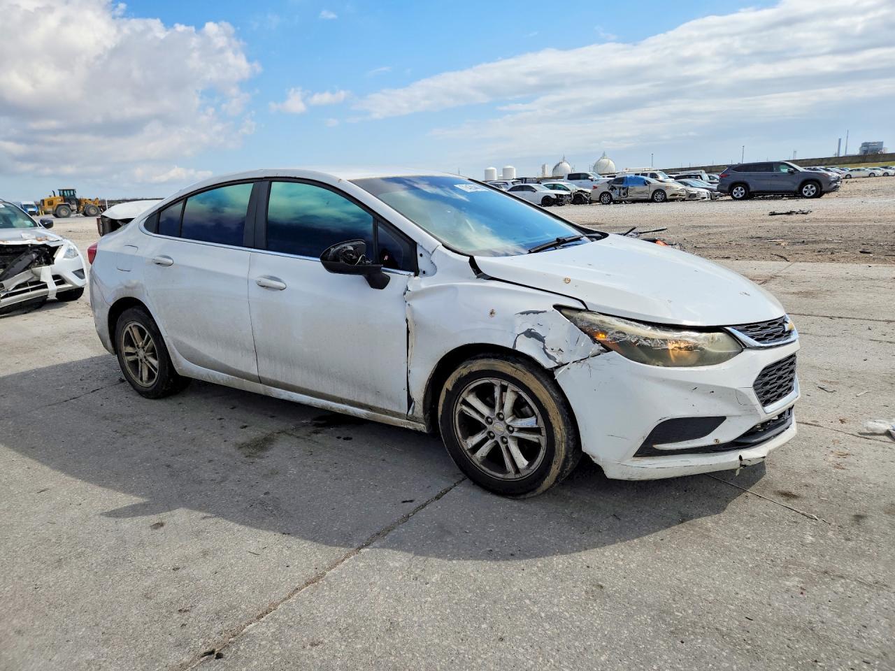 2017 Chevrolet Cruze Lt - Фото 4