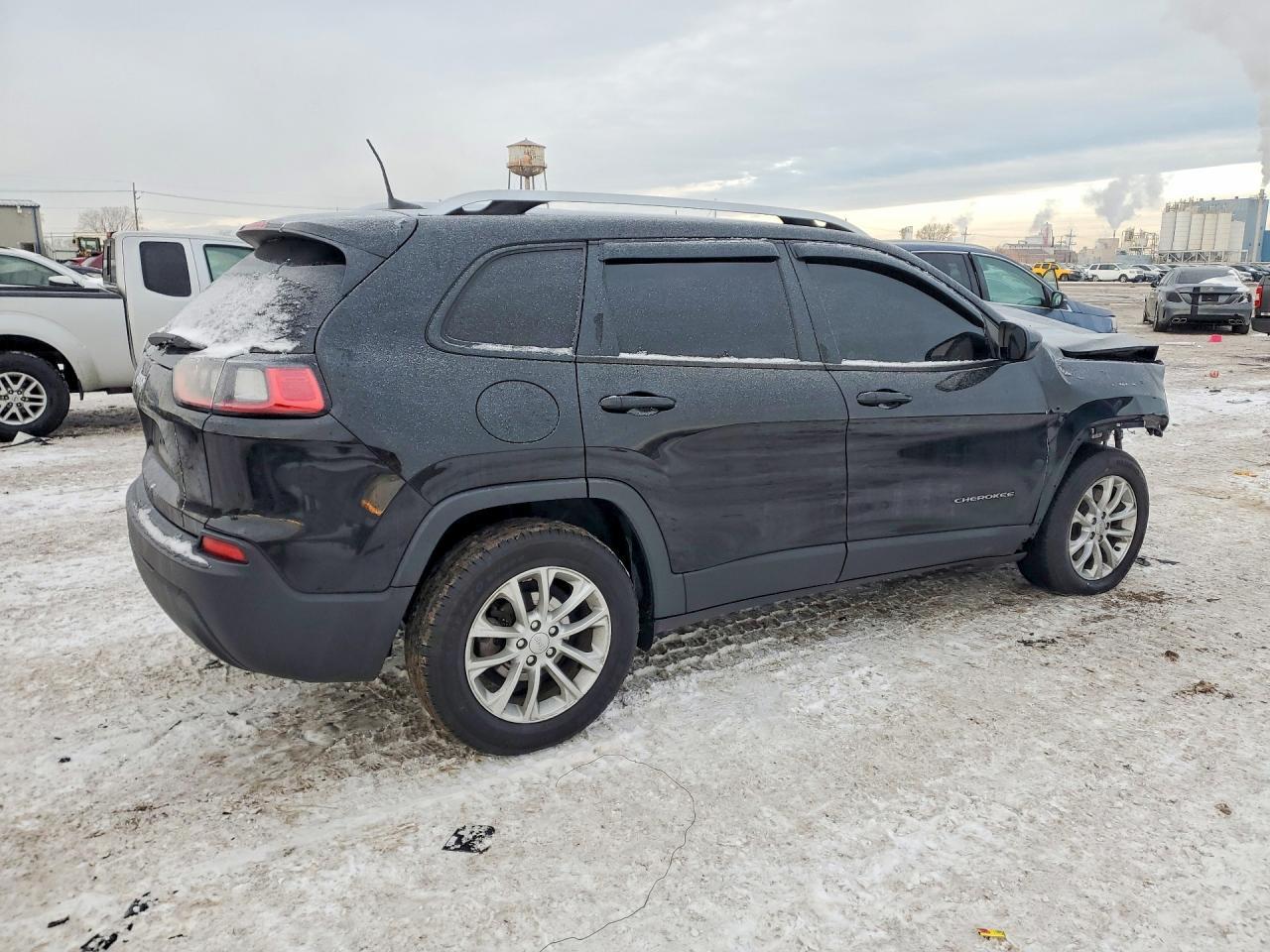 2020 Jeep Cherokee - Фото 3