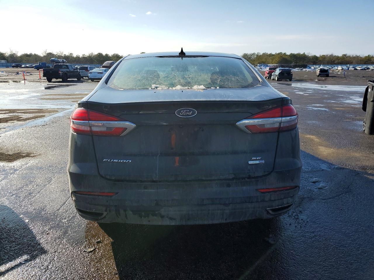 2019 Ford Fusion Se - Фото 6