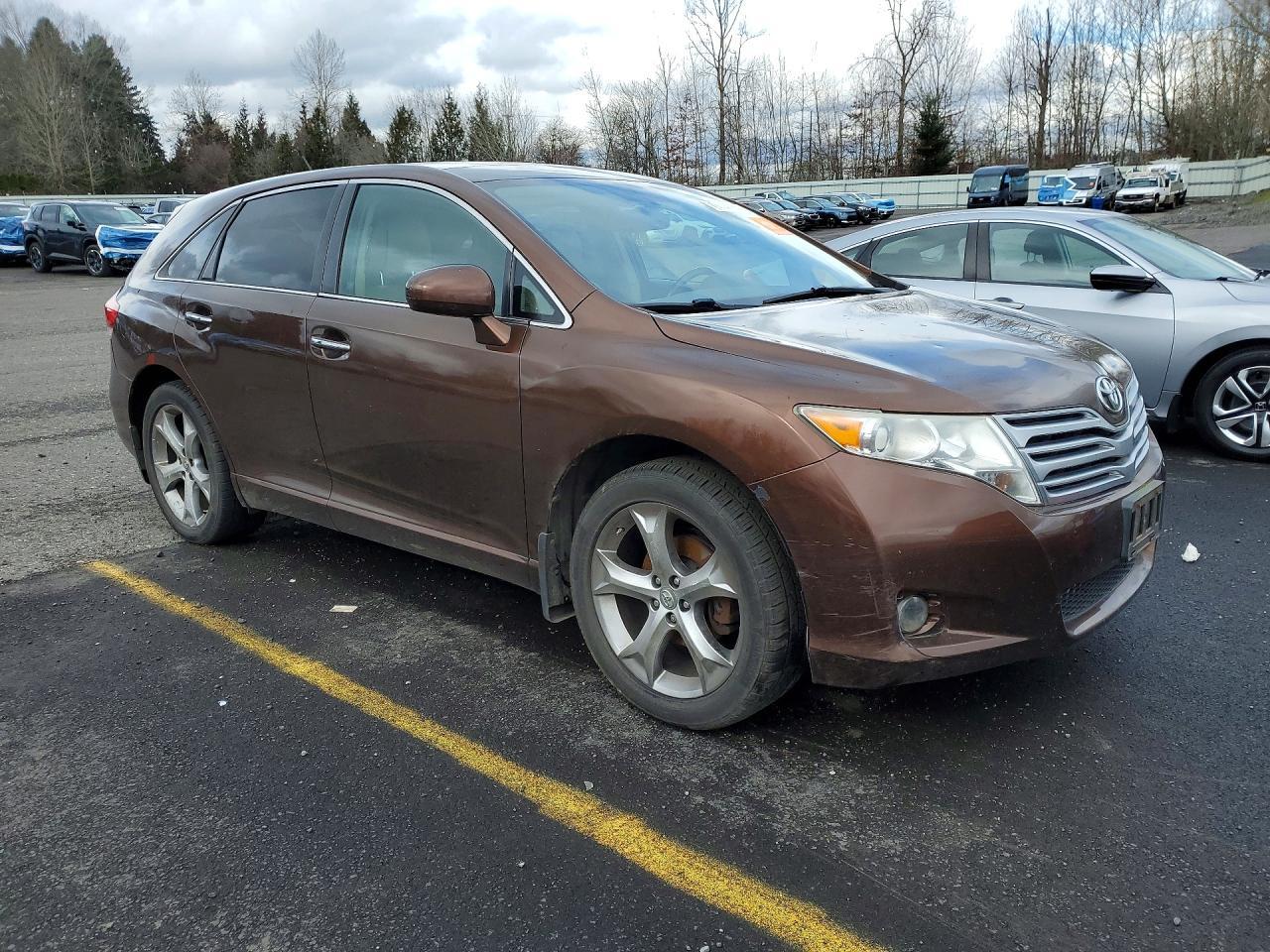 2010 Toyota Venza - Image 4