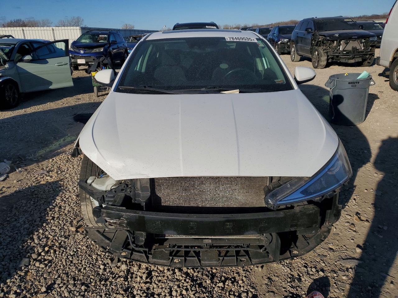 2019 Hyundai Elantra Value Edition - Фото 5