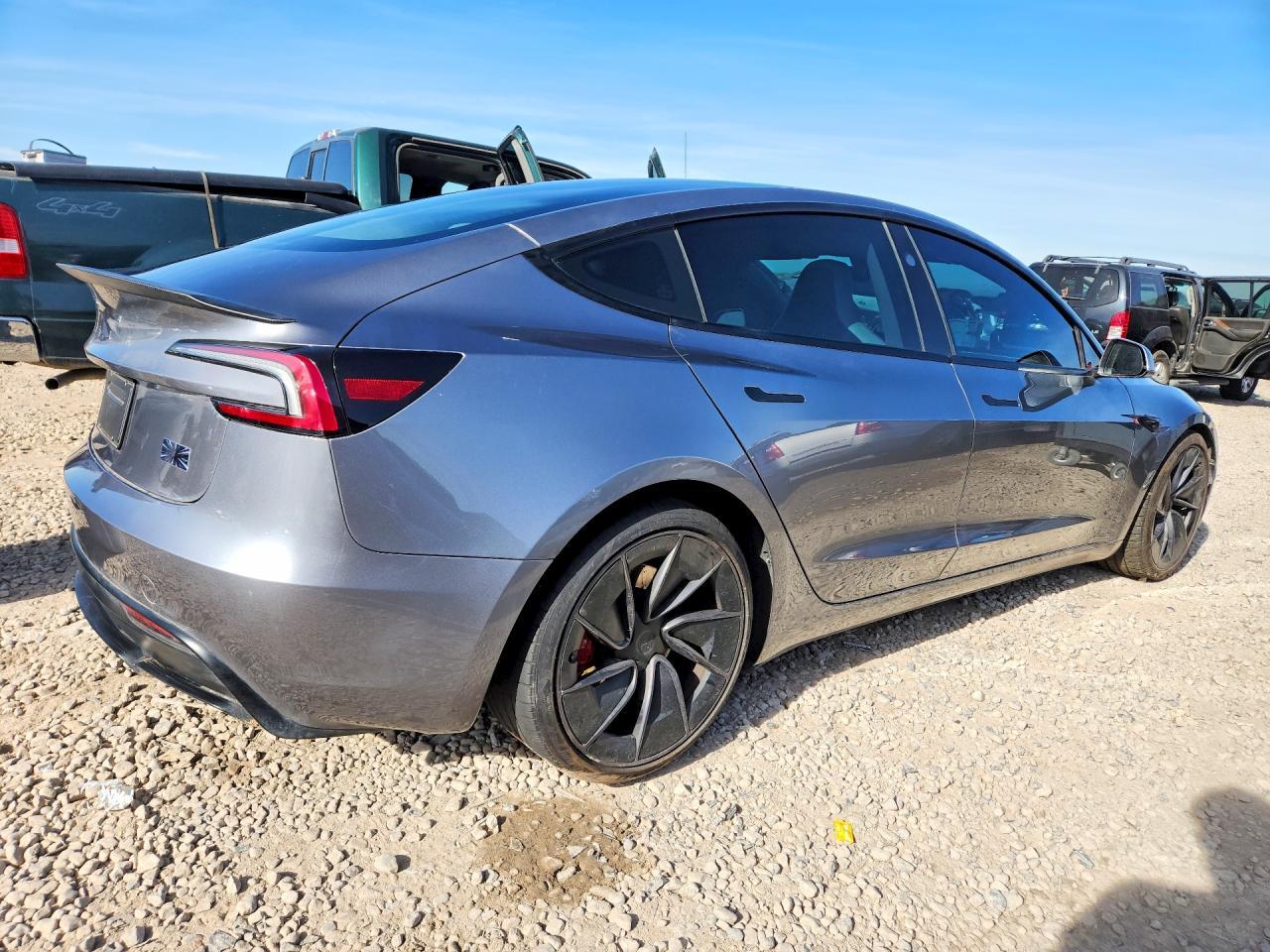 2024 Tesla Model 3 - Image 3