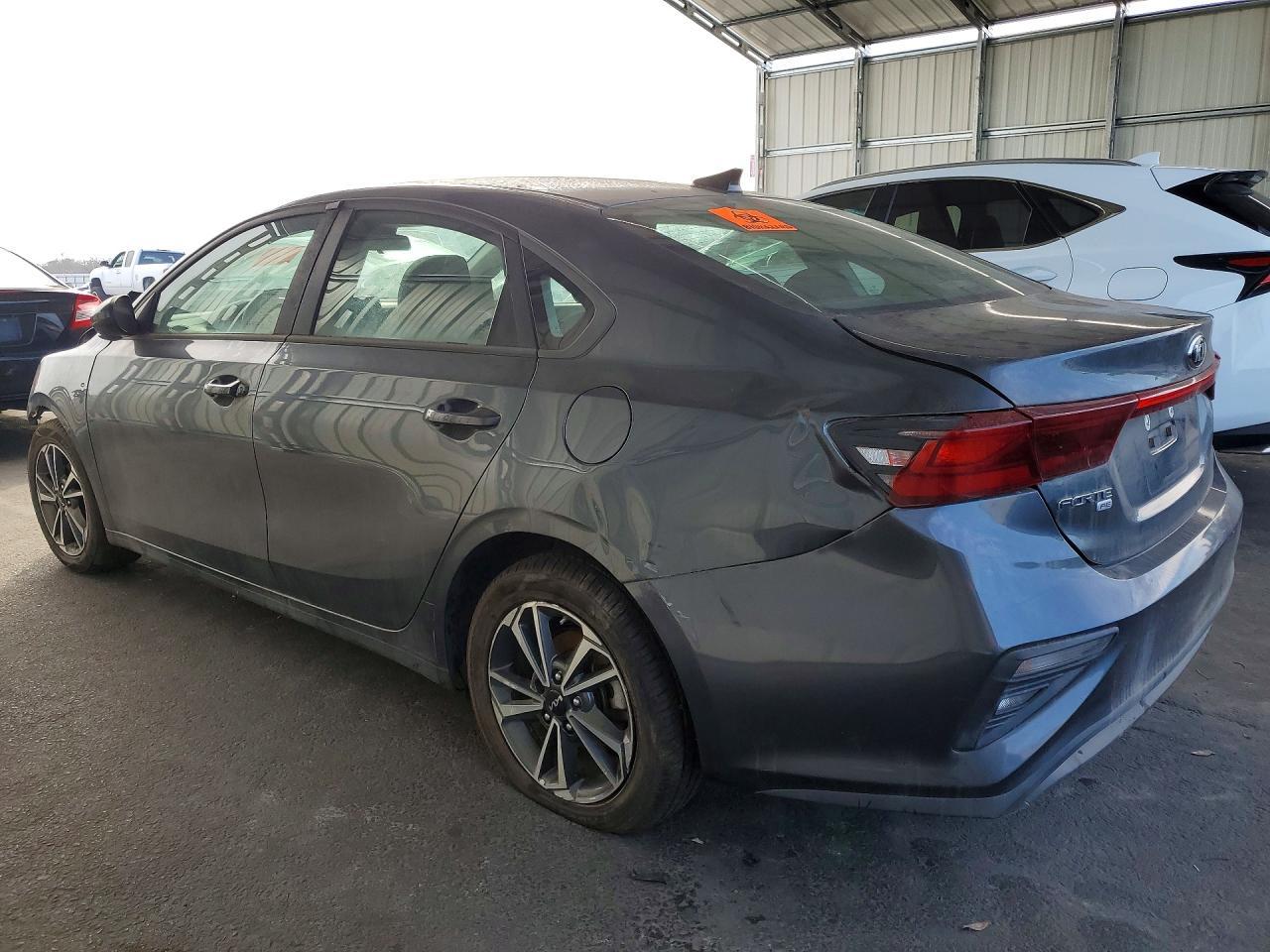 2020 Kia Forte Fe - Image 2