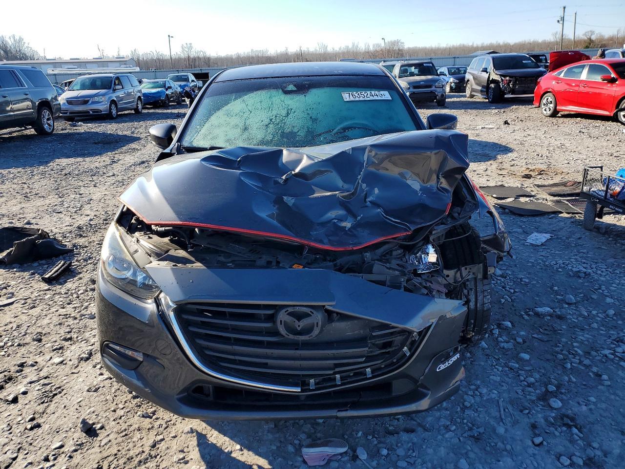 2018 Mazda 3 Touring - Фото 5