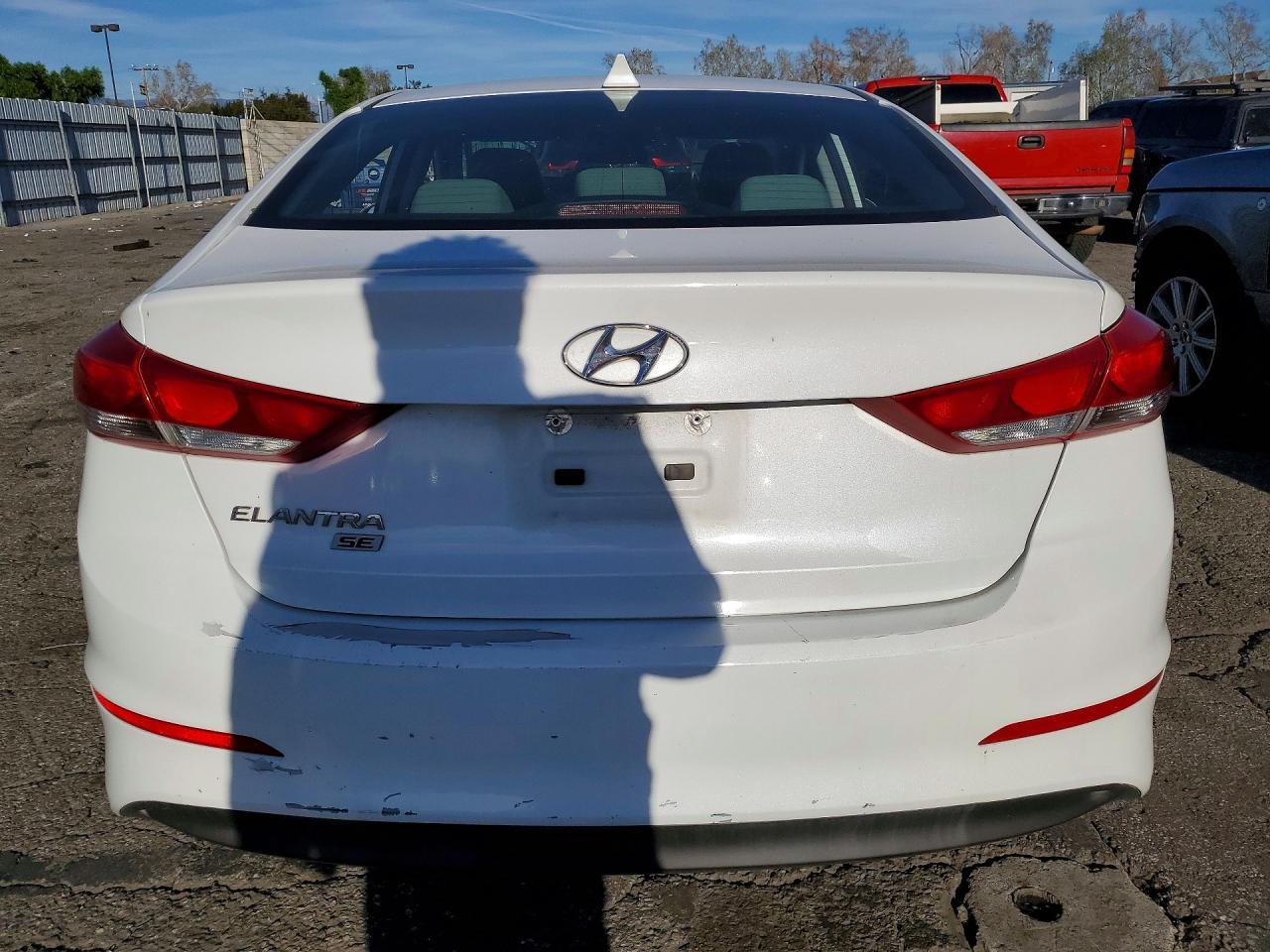 2017 Hyundai Elantra Se - Фото 6