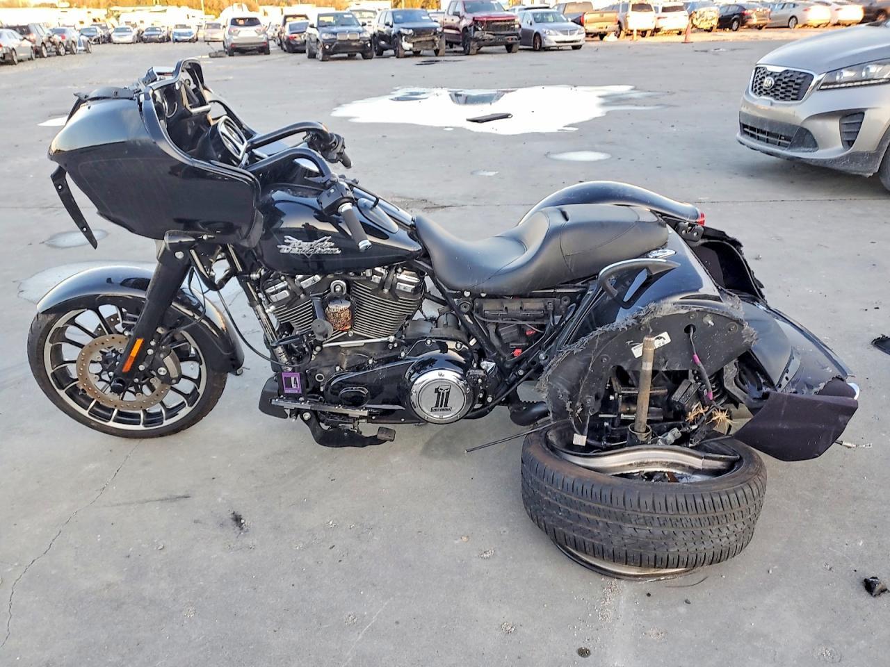 2023 Harley-Davidson Fltrt - Image 3