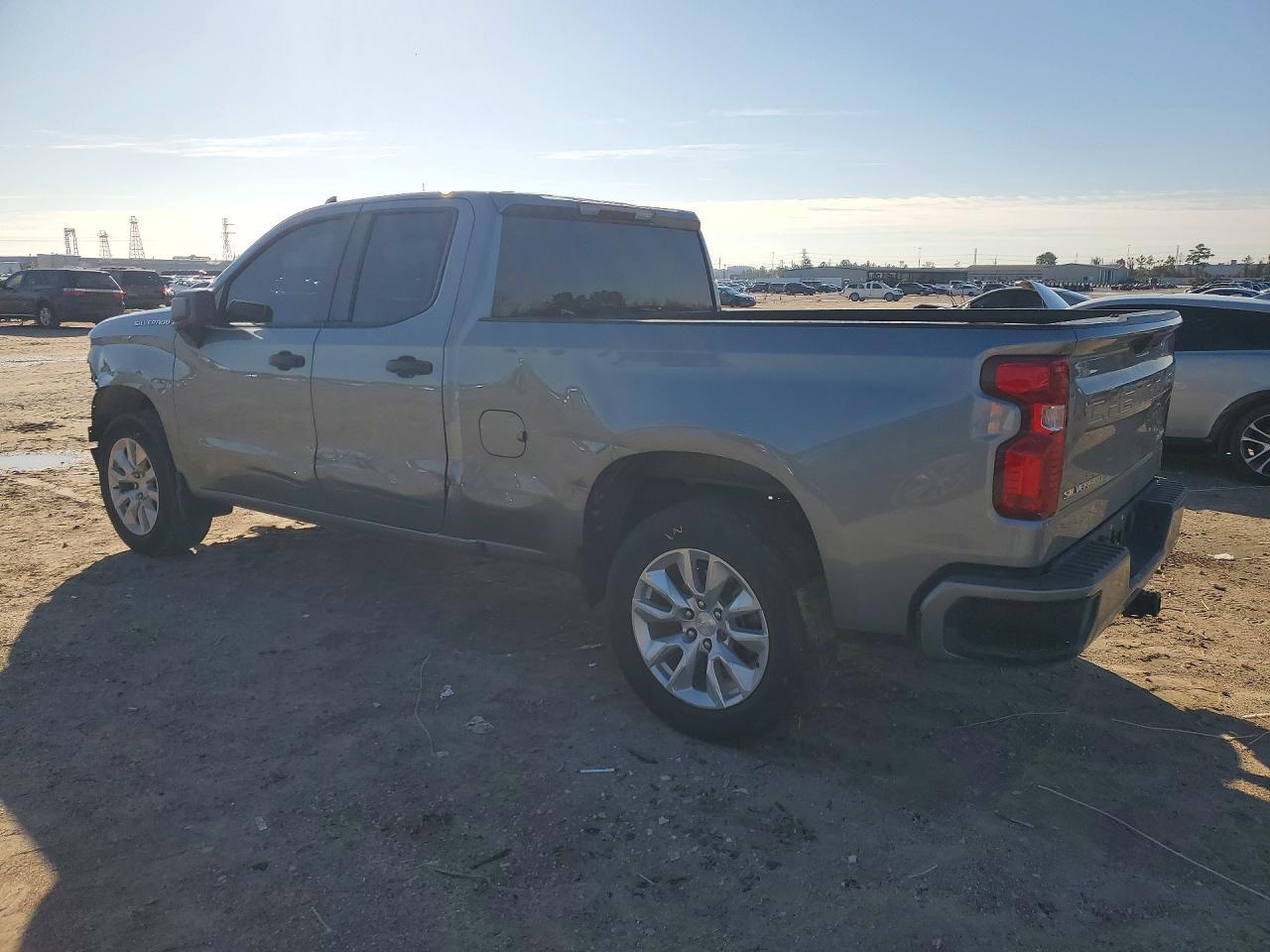 2023 Chevrolet Silverado C1500 Custom - Image 2