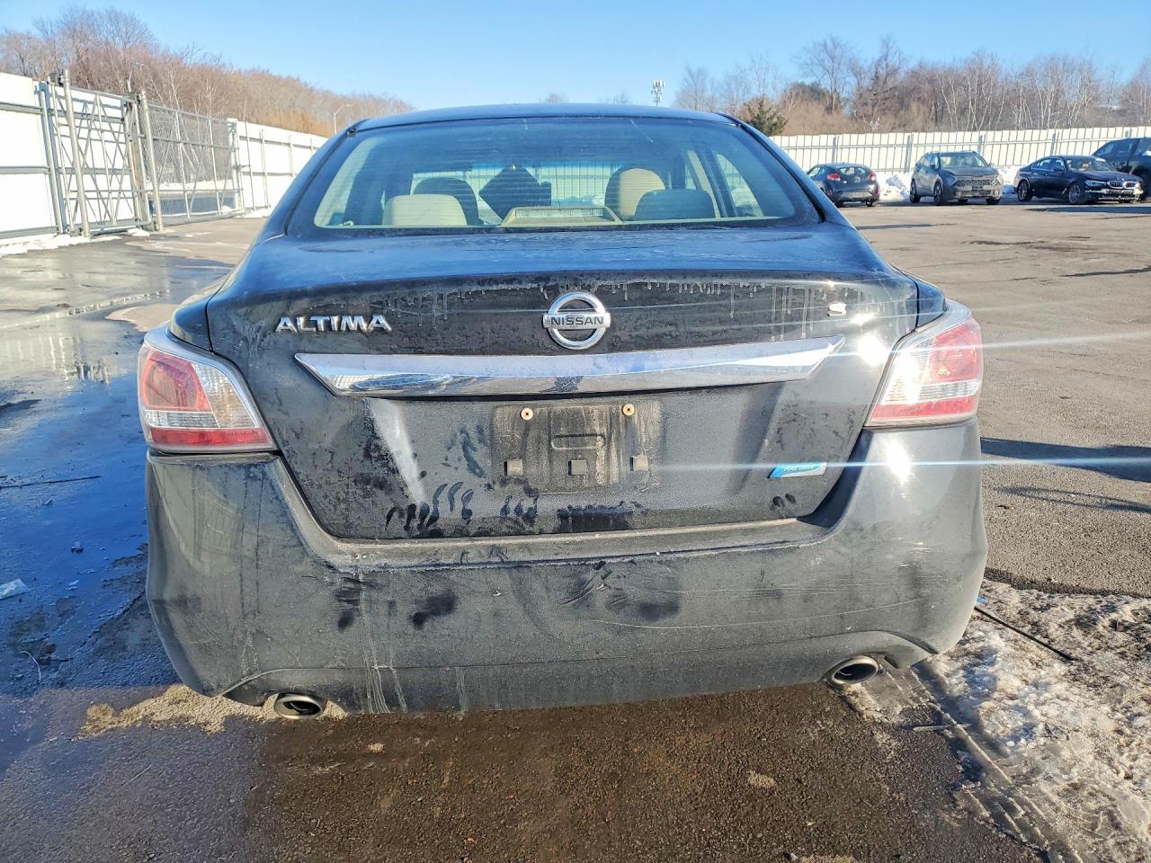 2014 Nissan Altima 2.5 - Image 6