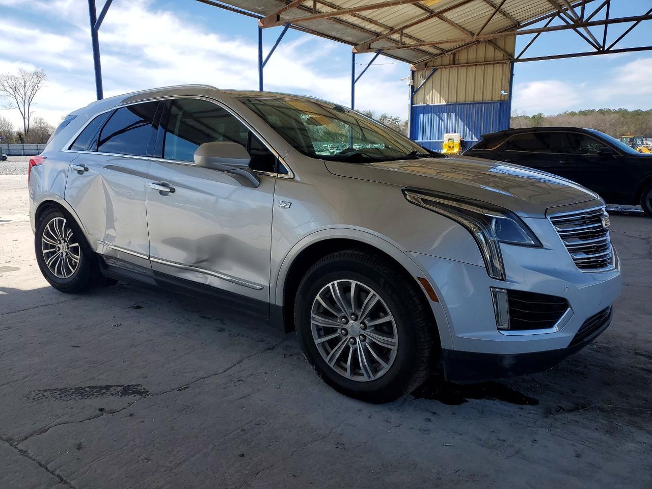 2017 Cadillac Xt5 Luxury - Фото 4