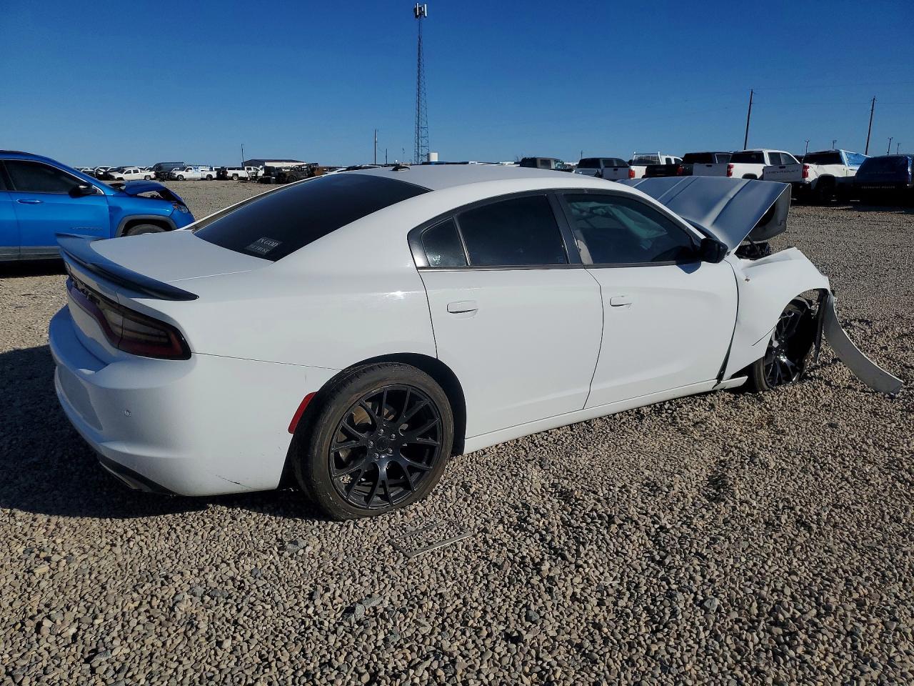 2020 Dodge Charger Sxt - Фото 3
