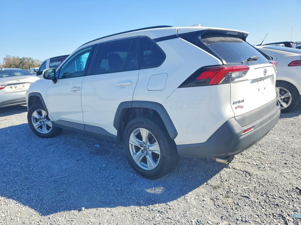 2019 Toyota Rav4 Xle - Фото 2