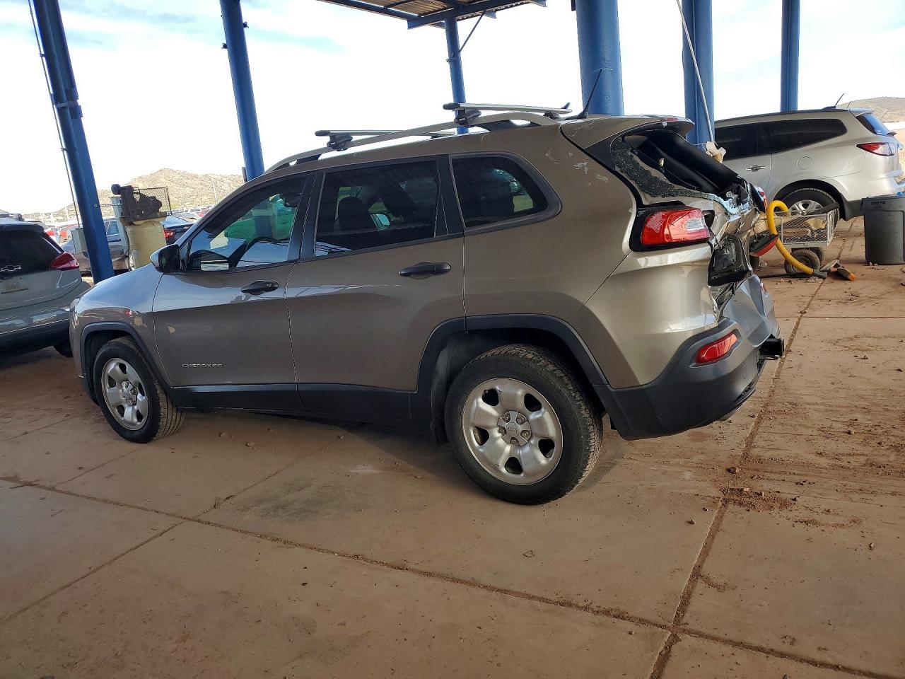 2017 Jeep Cherokee Sport - Image 2