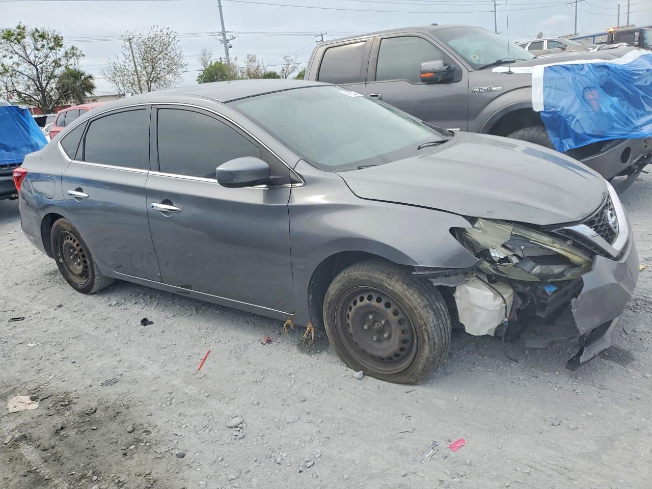 2017 Nissan Sentra Sv - Фото 4
