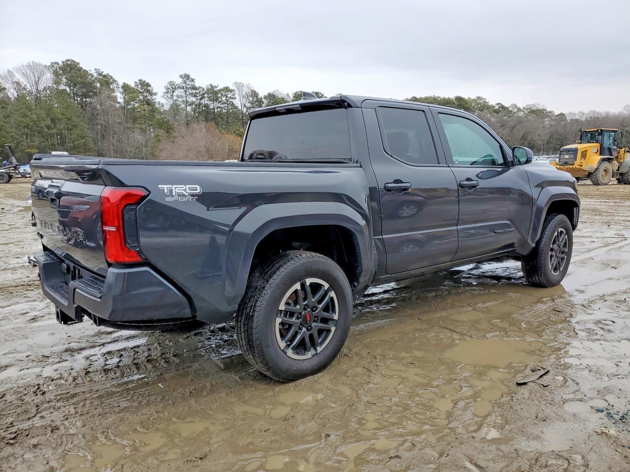 2024 Toyota Tacoma - Фото 3