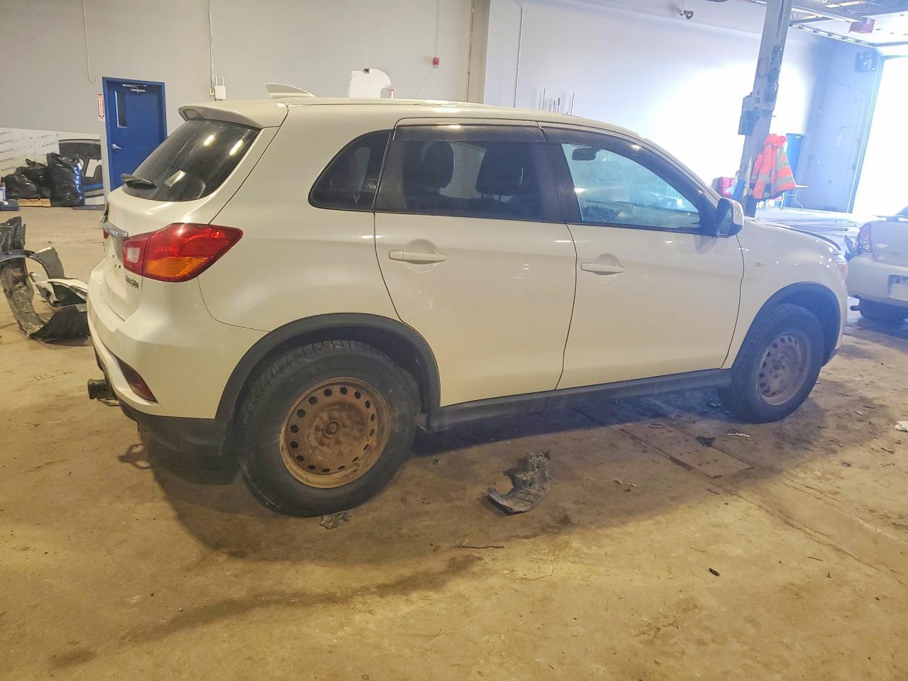 2018 Mitsubishi Rvr Se - Image 3