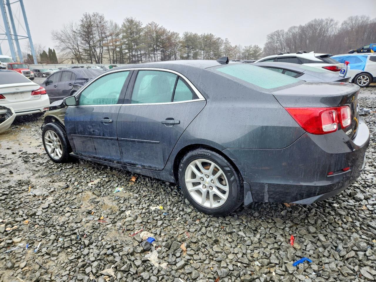 2014 Chevrolet Malibu 1Lt - Image 2