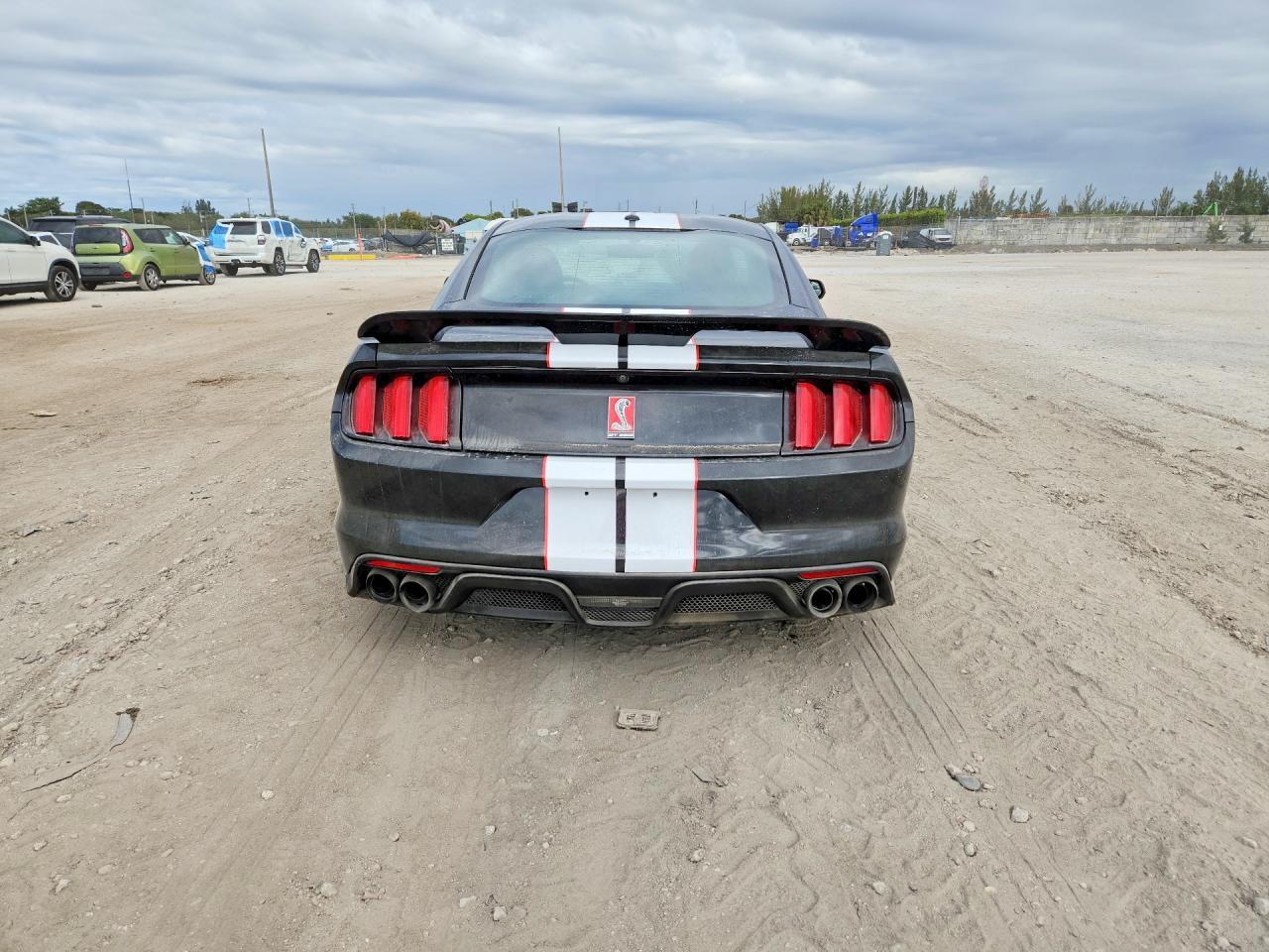 2016 Ford Mustang Shelby Gt350 - Image 6