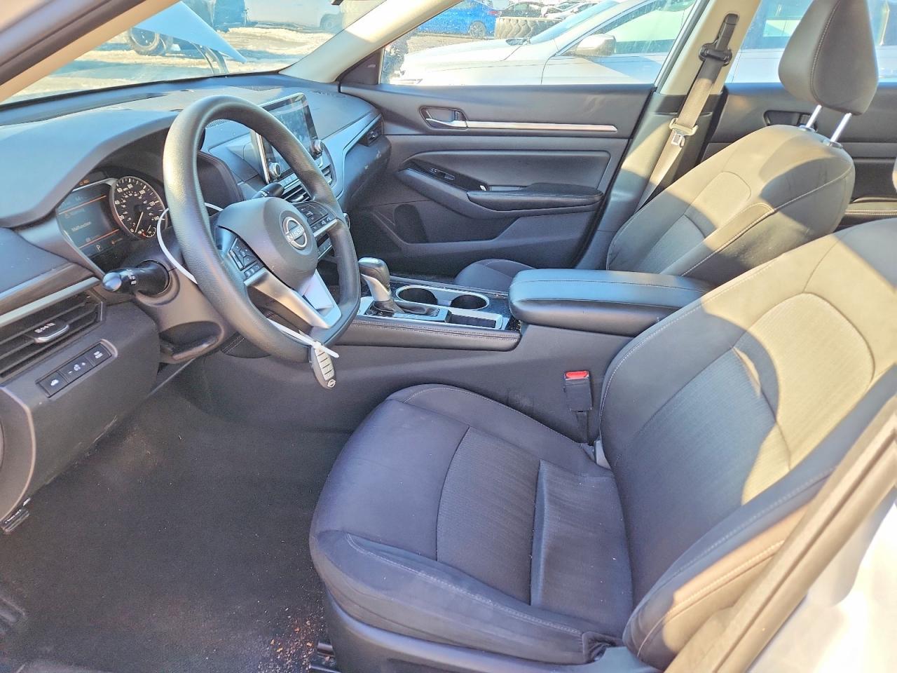 2023 Nissan Altima Sv - Фото 7