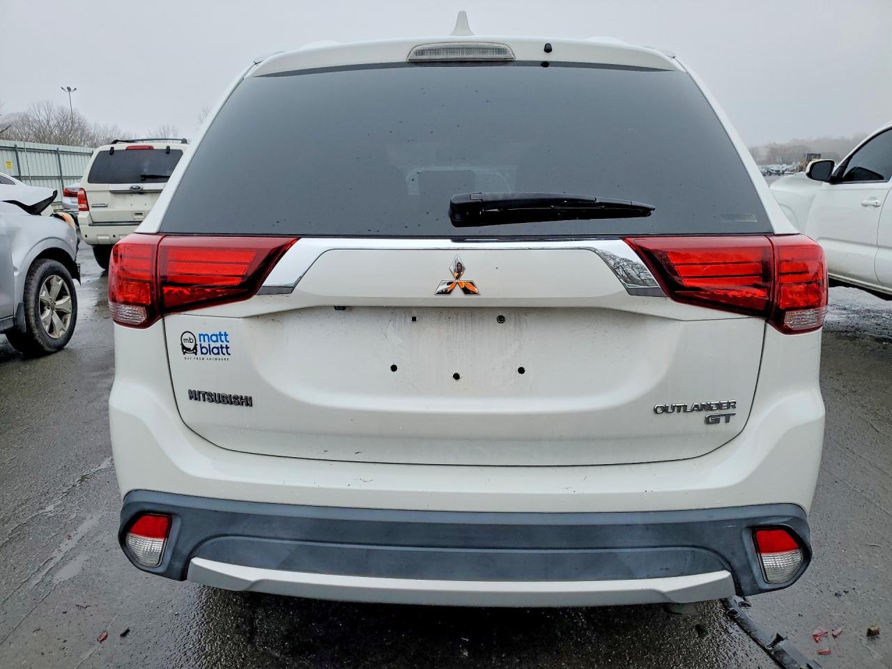 2018 Mitsubishi Outlander Gt - Image 6