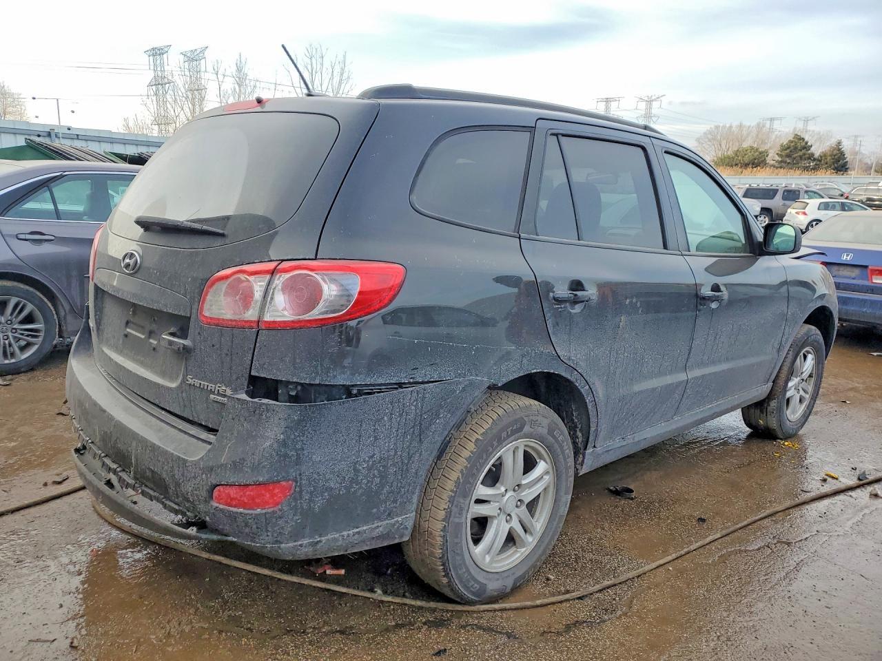 2011 Hyundai Santa Fe Gls - Image 3