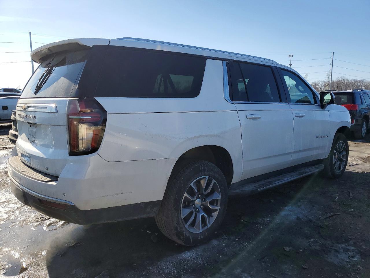 2023 Chevrolet Suburban K1500 Lt - Фото 3