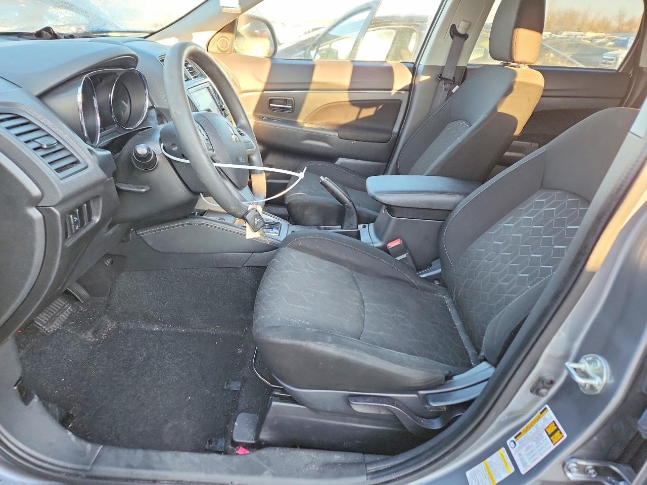 2023 Mitsubishi Outlander Sport S/Se - Image 7