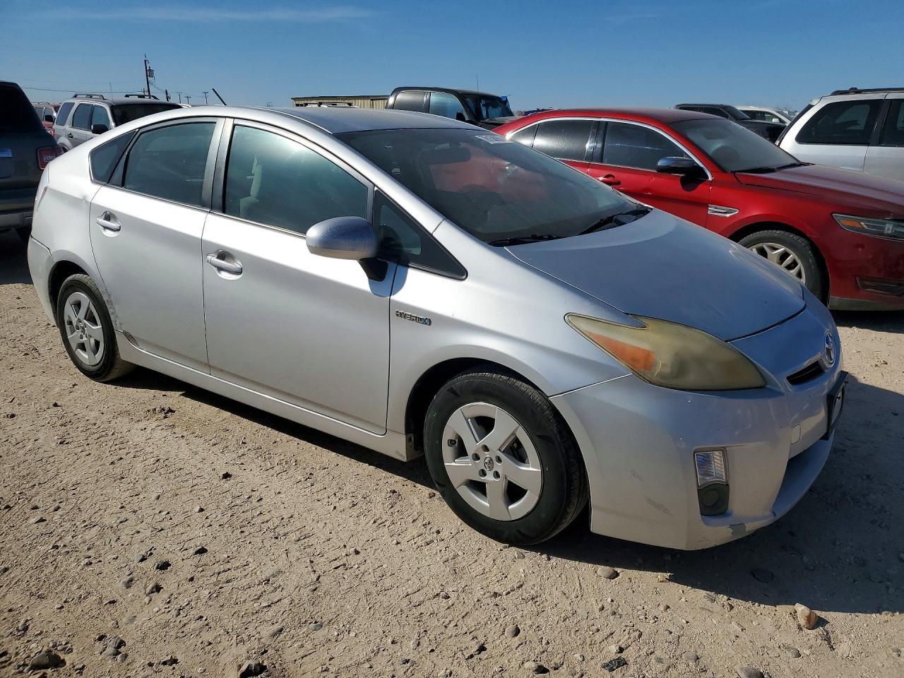 2010 Toyota Prius - Фото 4