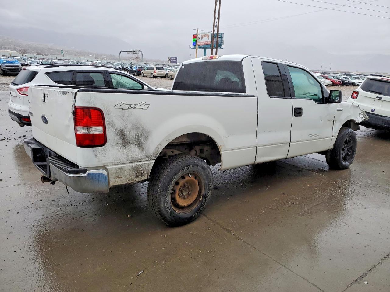 2005 Ford F150 - Фото 3