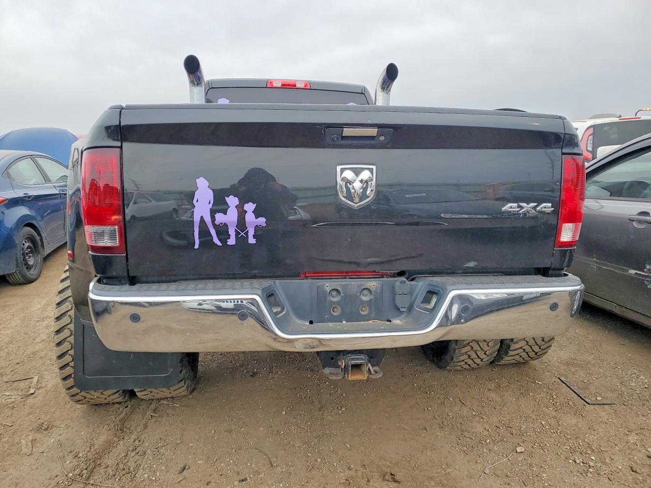 2018 Ram 3500 St - Image 6