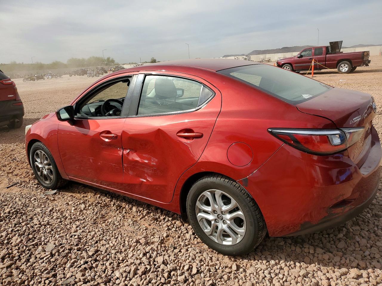 2018 Toyota Yaris Ia - Image 2